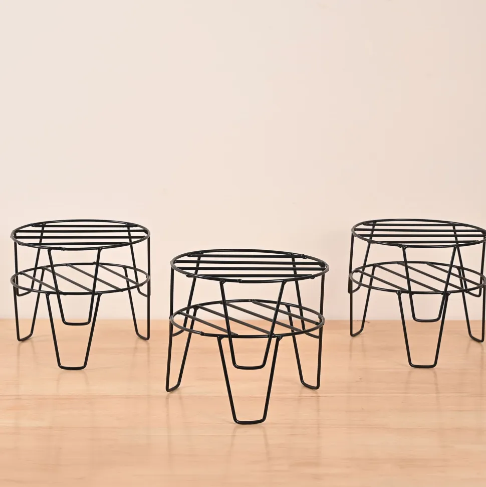 Arc Round Metal Plant Stand