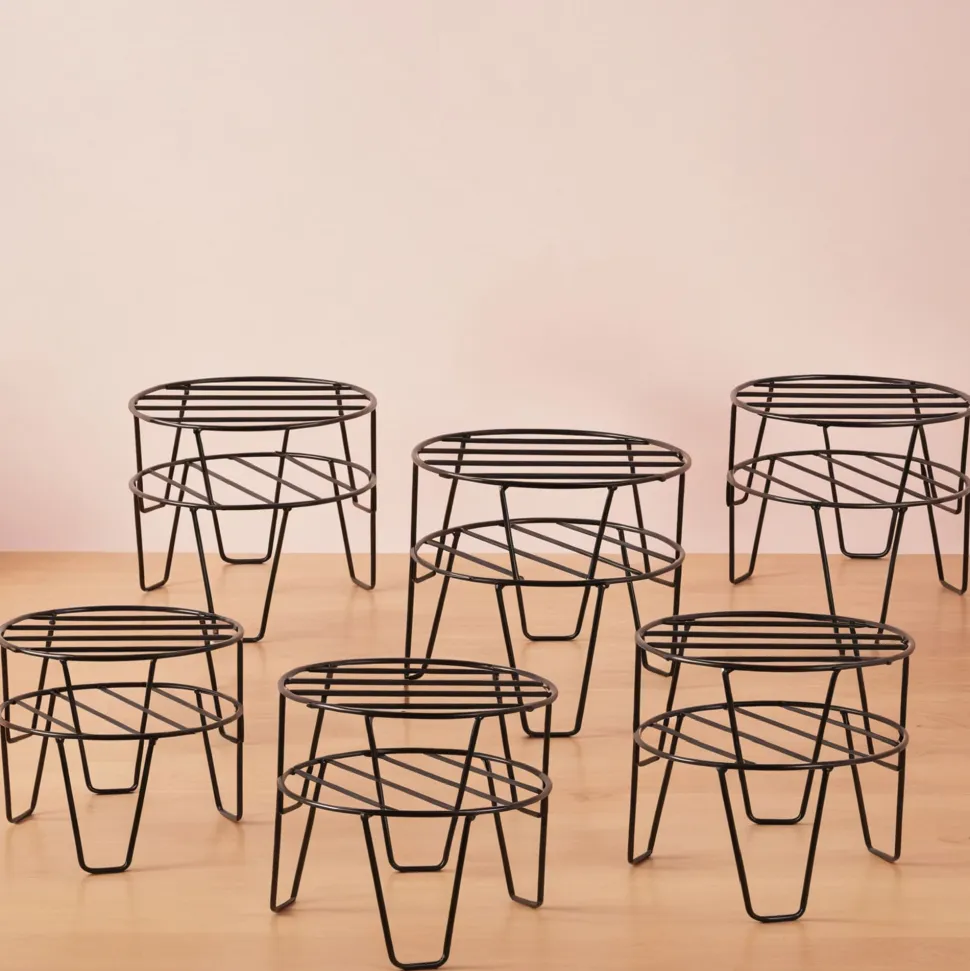 Arc Round Metal Plant Stand