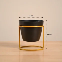 Nyx Planter