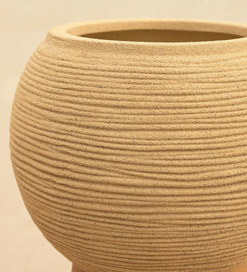 Rib Bowl Planter