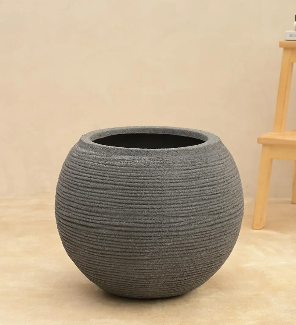 Rib Bowl Planter