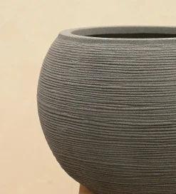 Rib Bowl Planter