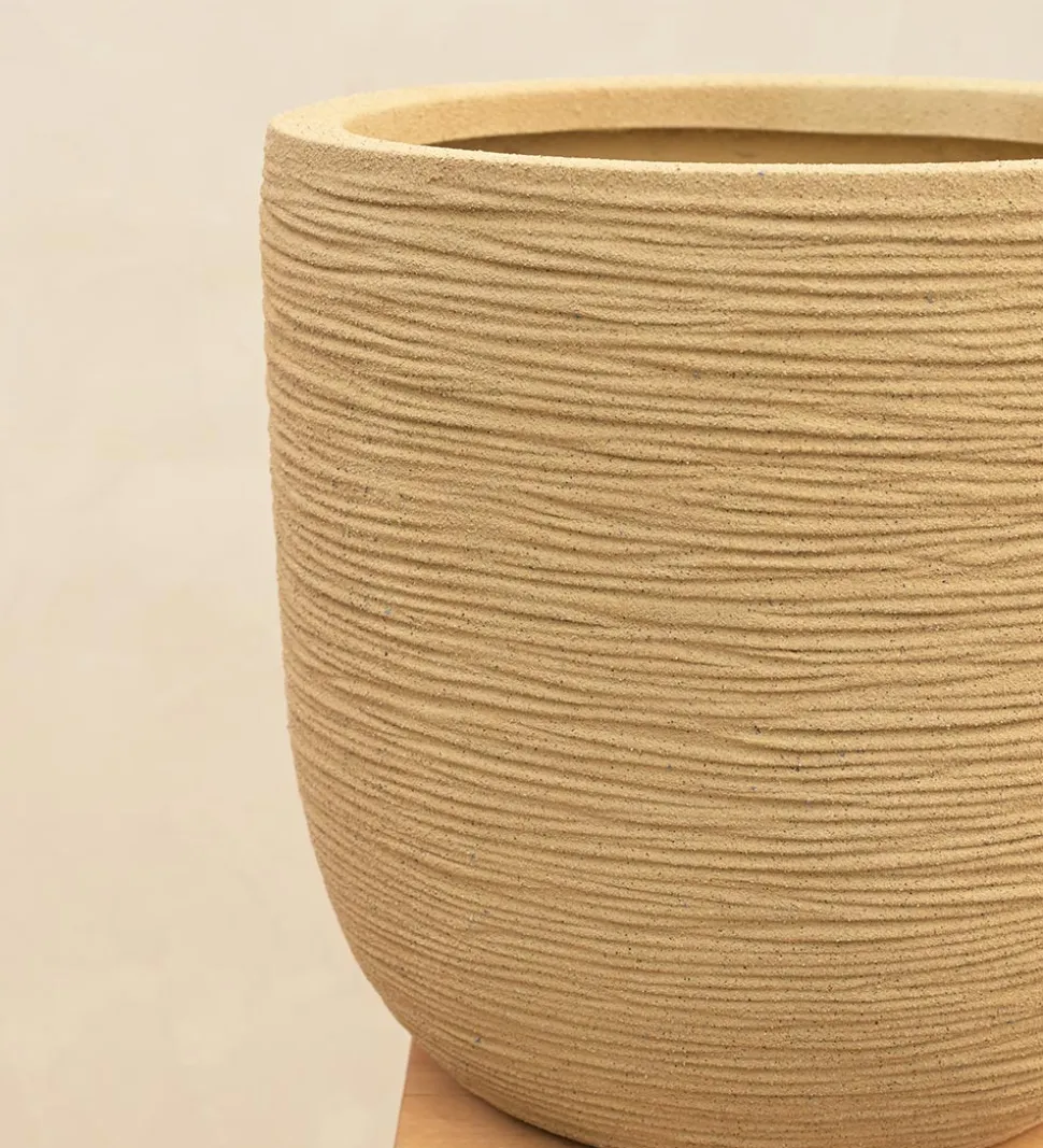 Rib Short Planter