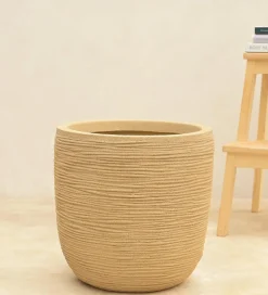 Rib Short Planter
