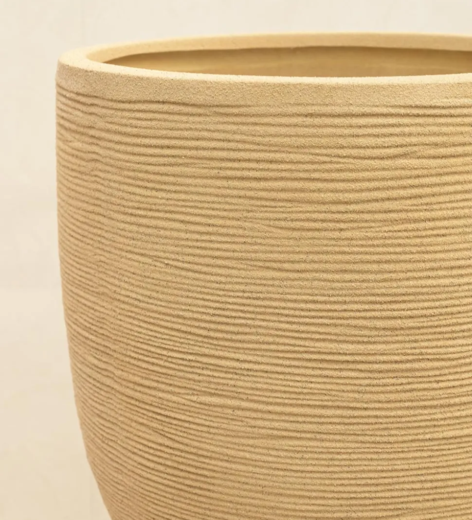 Rib Short Planter