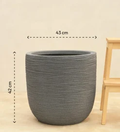 Rib Short Planter