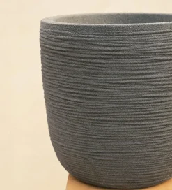 Rib Short Planter