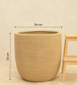 Rib Short Planter