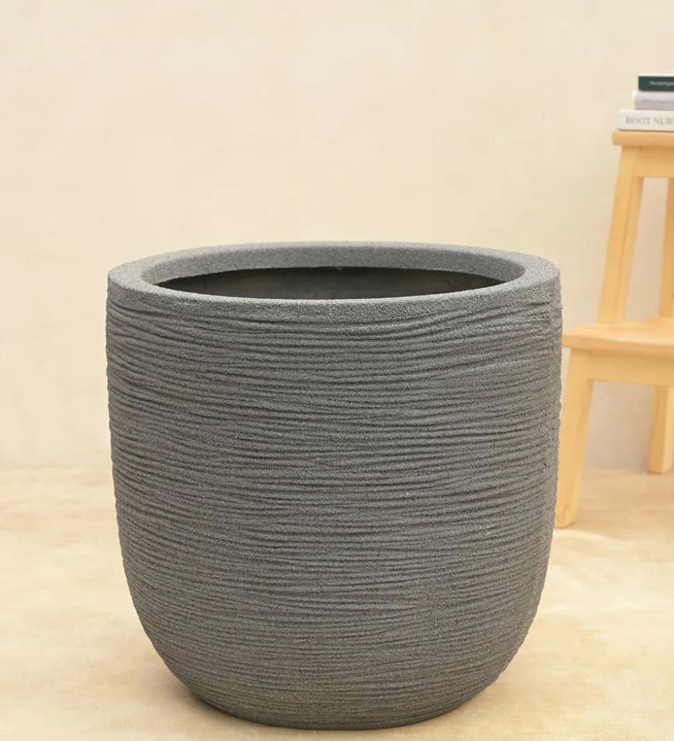 Rib Short Planter
