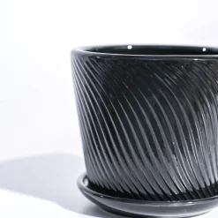 Spiro Ceramic Pot